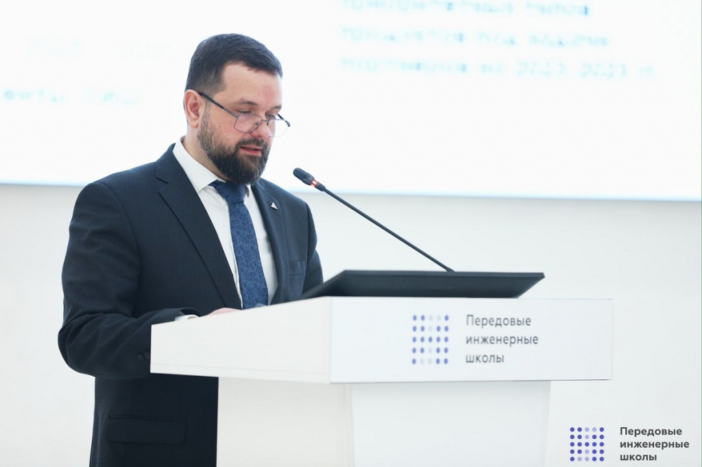 Защита ПИШ ЮФУ (2).jpg Защита ПИШ ЮФУ (2).jpg