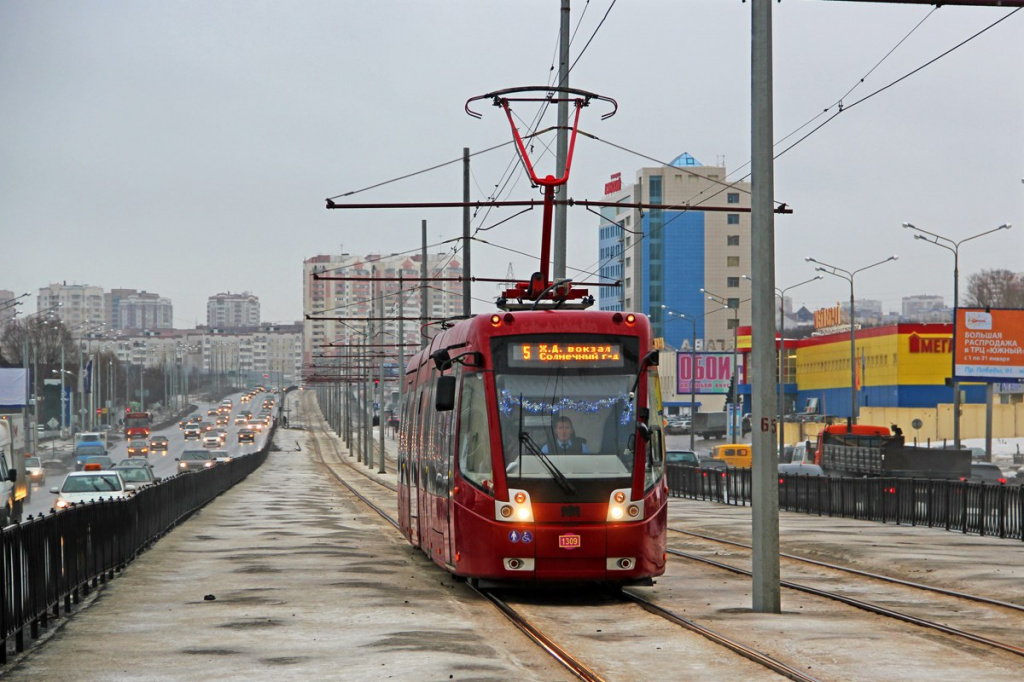 трамвай в Казани.jpg