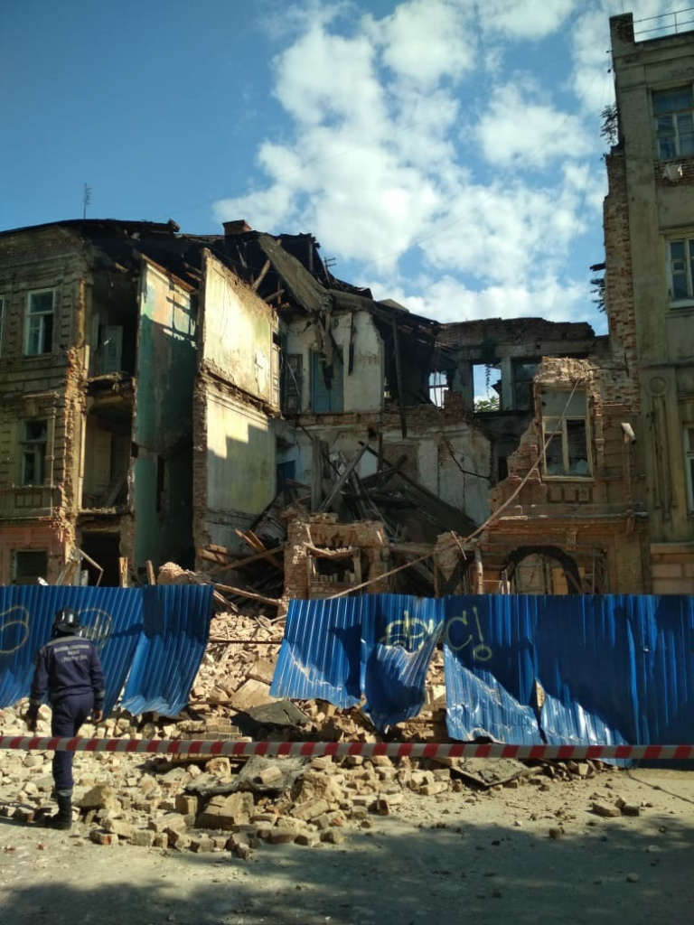 В Ростове на Социалистической рухнул доходный дом Е. Н. Туроверовой |  Журнал Кто Главный